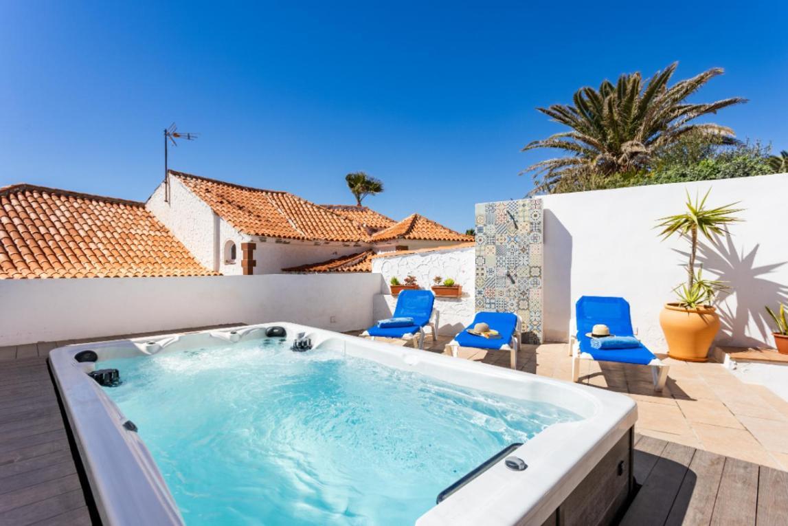 Casa Naranja - Heated Pool - Bbq - Terrace - Free Wifi - Child & Pet-Friendly - 3 Bedrooms - 6 People Poris de Abona Εξωτερικό φωτογραφία