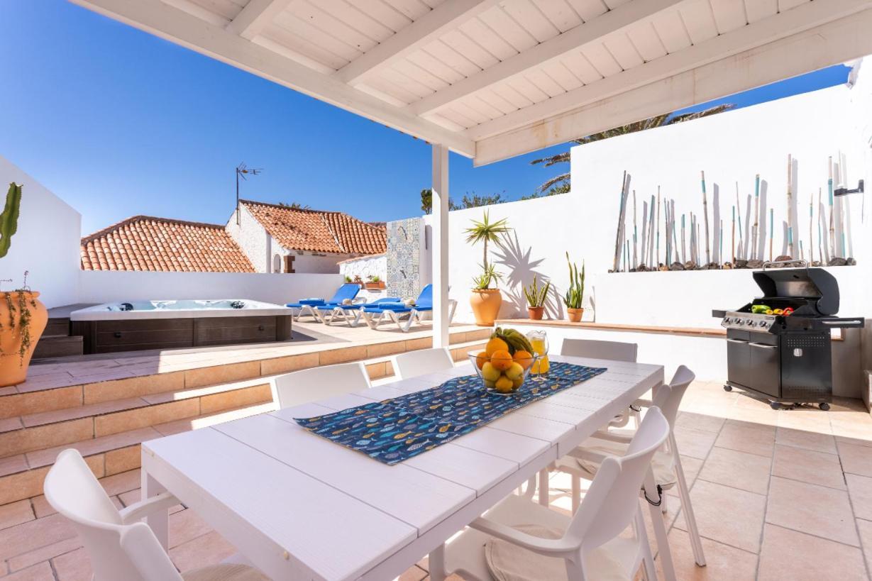 Casa Naranja - Heated Pool - Bbq - Terrace - Free Wifi - Child & Pet-Friendly - 3 Bedrooms - 6 People Poris de Abona Εξωτερικό φωτογραφία
